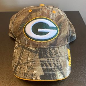 Camo Packers Hat - New without tags